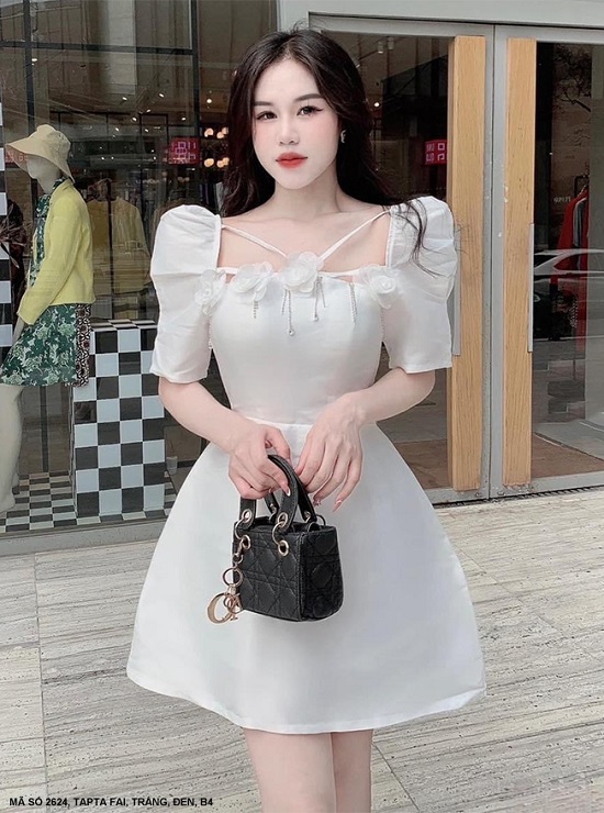 Đầm Xòe Tay Phồng Đính 5 Hoa - 2624 (2624) chụp thực tế - Thời Trang Minh Ngọc